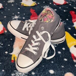 Gray converse Sneakers with Floral Lining